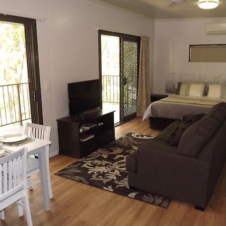 วัลลาบายริดจ์รีทรีท Bed & Breakfast ภูเขาแทมโบรีน ภายนอก รูปภาพ